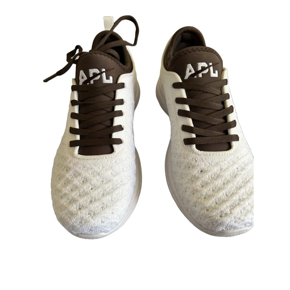 NIB Women's APL TechLoom Phantom Running Shoes Size 7 White/Chocolate